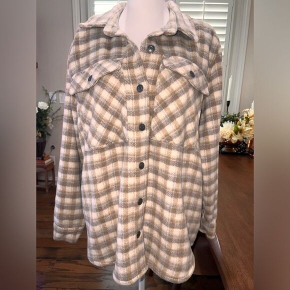 Jade & Ivory Neutral Plaid Heavyweight Shacket Tweed Look Academia Preppy L - Picture 3 of 9